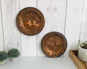 Vintage Set of Copper Hanging Plate, Hammered Italian Decorative Wall Plate Pear and Strawberry Embossed Copper,, Farm House, Boho Decor