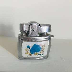 Vintage Penguin Lighter Blue &quot;Roses&quot; Ladies Lighter, Vintage Japan Lighter, Miniature Gaz Lighter, Penguin Automatic Cigarette Lighter Rare