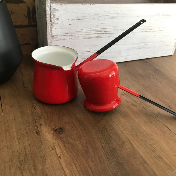 Vintage Red Enamel Ladle, Farmhouse Metal Scoop, Enamelware Kitchen Decor, Farmhouse Hand Painted Polland Turkish Coffee Dipper, Antique