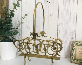 Portariviste/portagiornali vintage italiano in ottone massiccio, alto 56 cm.