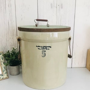 Olla de cinco galones, olla grande de 5 galones de Alberta Potteries, olla de barro antigua, cerámica de gres Redcliff ALTA, olla de barro de cerámica con tapa de madera, olla de barro rara Medalta de 15&#39;&#39;
