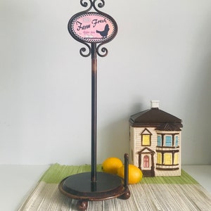 Porta-papéis de fazenda vintage, porta-papéis de metal marrom, decoração de galinhas e ovos, porta-papéis de fazenda, porta-papéis rosa e marrom, decoração de cozinha