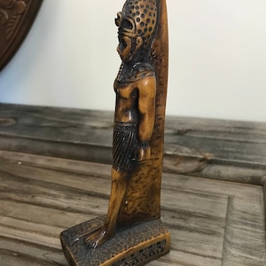 Vintage God Amun Casting Stone Sculpture, Egyptian God Hand-Carved Figurine, Retro Egypte Souvenir