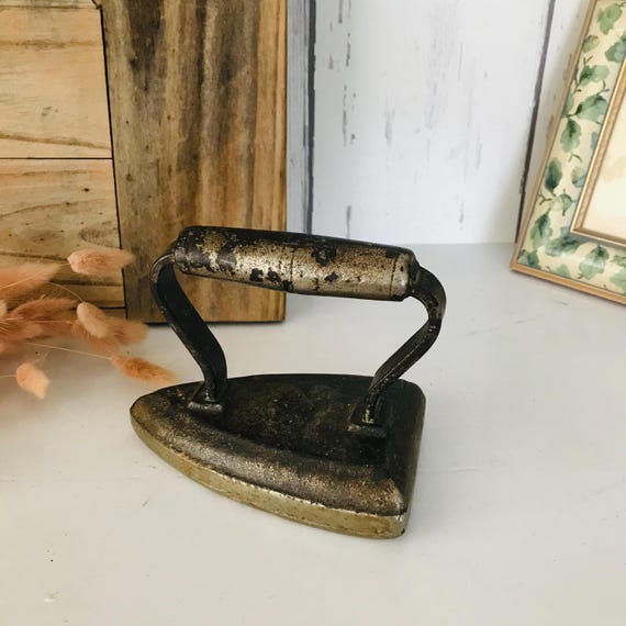 鋳鉄製アンティーク アイロン アンティーク鋳鉄、ヴィンテージ