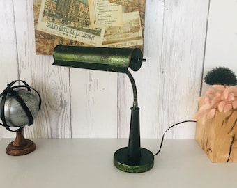 Vintage Teak Gooseneck Desk Lamp, 50's Student Lamp, Industrial Lamp, Green Metal Lamp, Vintage Bank Lamp, Midcentury Teak Lamp, Collectible