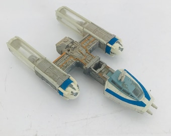 Vintage 1996 STAR WARS Micro Machines Action Fleet Y-Wing Fighter