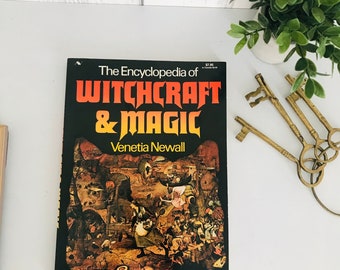 La enciclopedia de brujería y magia, tapa blanda, Venetia Newall