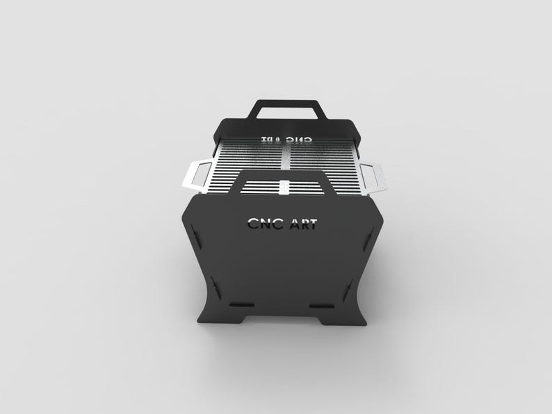 Puede incluir: Parrilla de arte CNC de metal negro con asa y rejilla. El texto "CNC ART" se muestra en la parte delantera. La parrilla tiene forma rectangular con un asa en la parte superior y asas laterales.