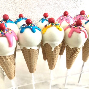 Ice Cream Sundae Cake Pop