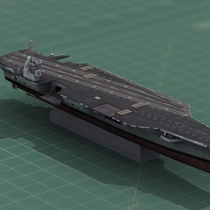 Könnte beinhalten: Detailliertes Modell eines Flugzeugträgers. Das Schiff hat ein graues Deck mit Landebahnmarkierungen, einen grauen Aufbau und einen roten Rumpf. Das Modell steht vor einem grünen Gitterhintergrund.