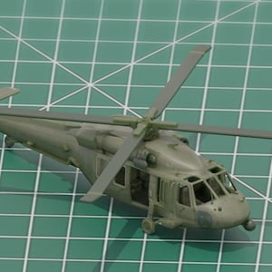 UH-60 ブラックホーク軍用ヘリコプター STL 3D プリントモデルキット