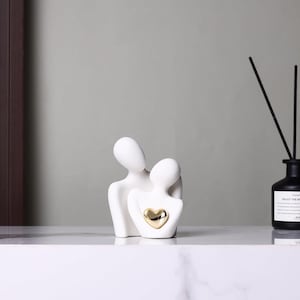 Romantyczna Para Ceramiczna Figurka, Minimalistyczna Figurka Miłosna do Salonu, Dekoracji Sypialni, Prezentu Rocznicowego lub Walentynkowego