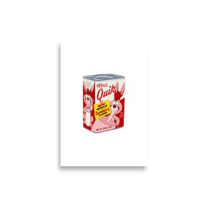 Puede incluir: Una lata roja y blanca de polvo de leche con chocolate Nestlé Quik con un conejo rosa de dibujos animados en la parte delantera. La lata dice "¡Nuevo! Sabor a fresa mejorado" y "Peso neto 18 oz (1 lb 2 oz)".