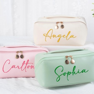 Monogrammed Toiletry Bag, Personalized Bridesmaid Gifts, Embroidered Makeup Bag, Large Capacity Cosmetic Bag, Bridesmaid Proposal,Makeup Bag