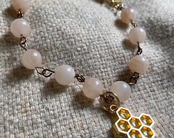 Peach Chalcedony Beaded Bracelet with copper loops and Honeycomb metallic charm