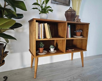 Solid Oak Bookcase Ref. 3003