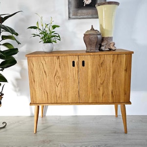 Oak Cabinet with  Doors, Ref. 03002