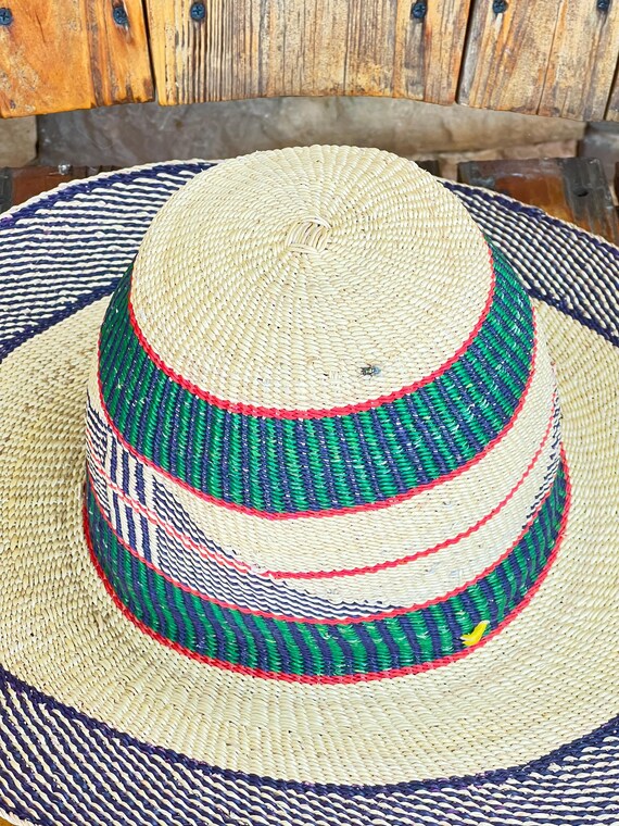 Multicolor Bolga Straw Sun Hat: Handwoven African Summer Hat  display picture 3