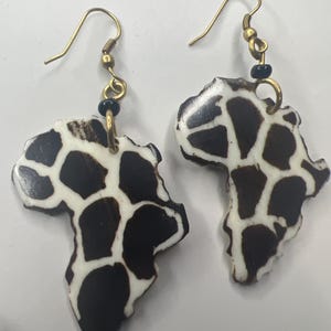 Masai zebra earrings, Africa map Masai  bone horn earring, birthday, Christmas, new year, cultural gift for women, sister,girlfriend