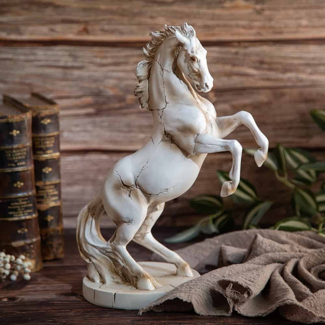Horse Resin Figure 12.5 Decorative Horse Statue Home Decor, Home Design, Animal Sculpture, Gifts
