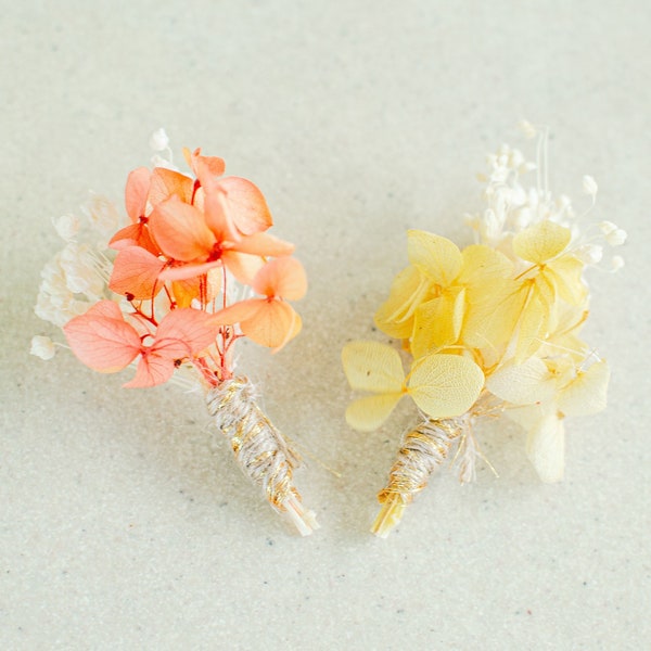 Dried Baby's Breath hydrangea buttonhole, orange&yellow hydrangea boutonniere,dried gypsophila flower buttonhole,mini flowers,prombuttonhole