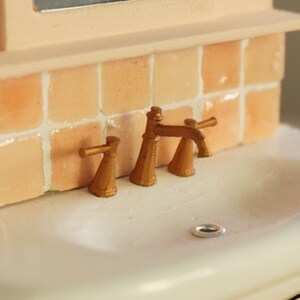 1:12 Scale Dollhouse Bathroom Faucet | Miniature Bathroom Tap