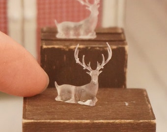 Figurine de cerf décorative en forme de cristal à l'échelle 1:12 | Décor miniature de maison de poupée