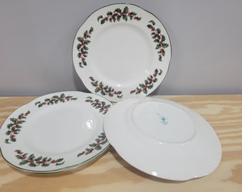 Crown Staffordshire Holly Christmas Dessert Plate - Set of 4