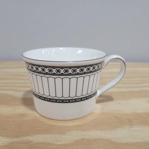 Wedgwood Colonnade Black - Etsy