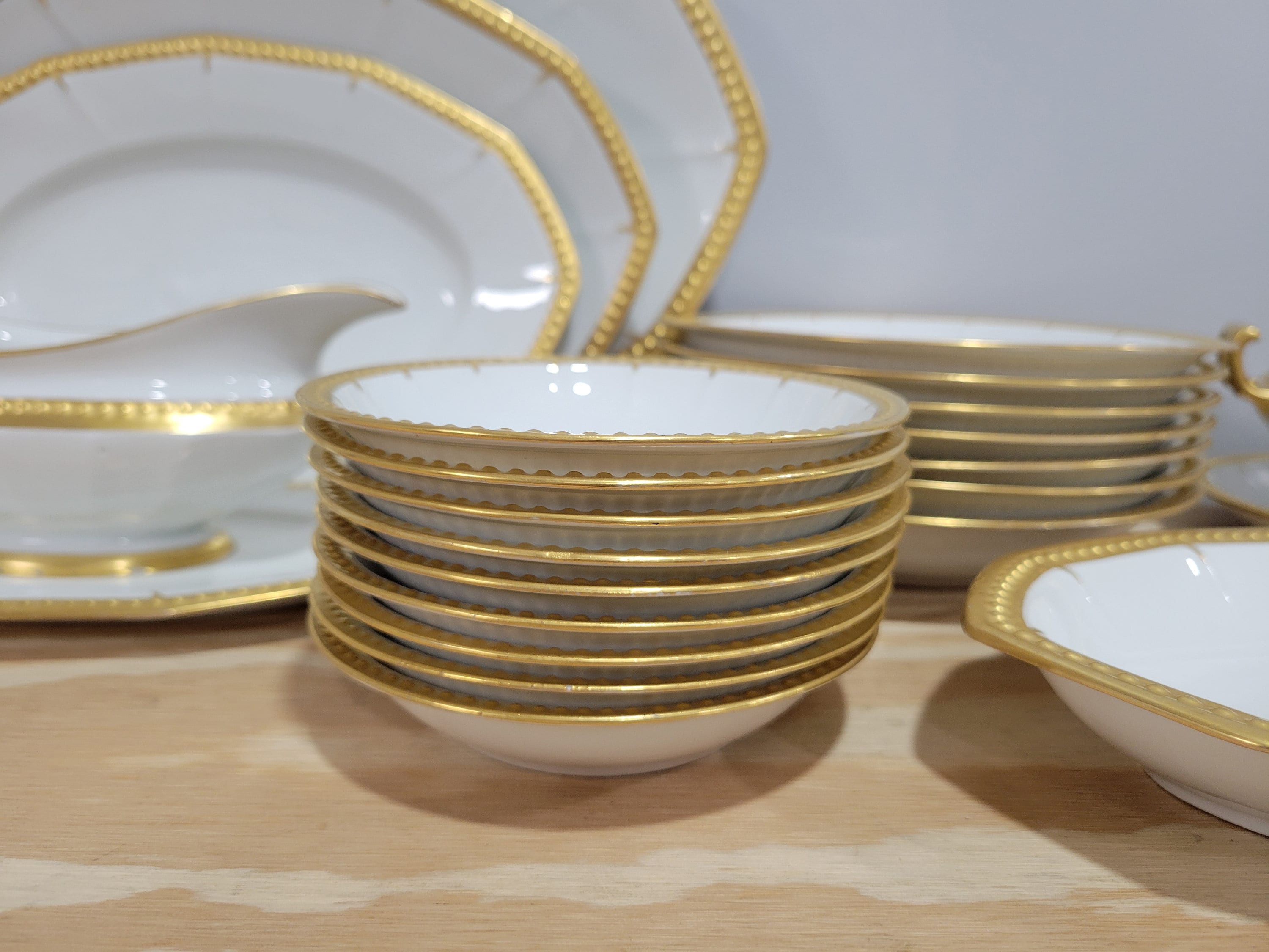 couchtisch höhenverstellbar mit rollen aus Holz in Schwarz und Braun Schubladen und Rollen, ausziehbar moderner Wohnzimmertisch｜Homary DE Vase Fleur kaufen |