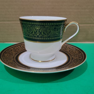 MIKASA Mount Holyoke Footed Cup & Saucer Set - Set of 4