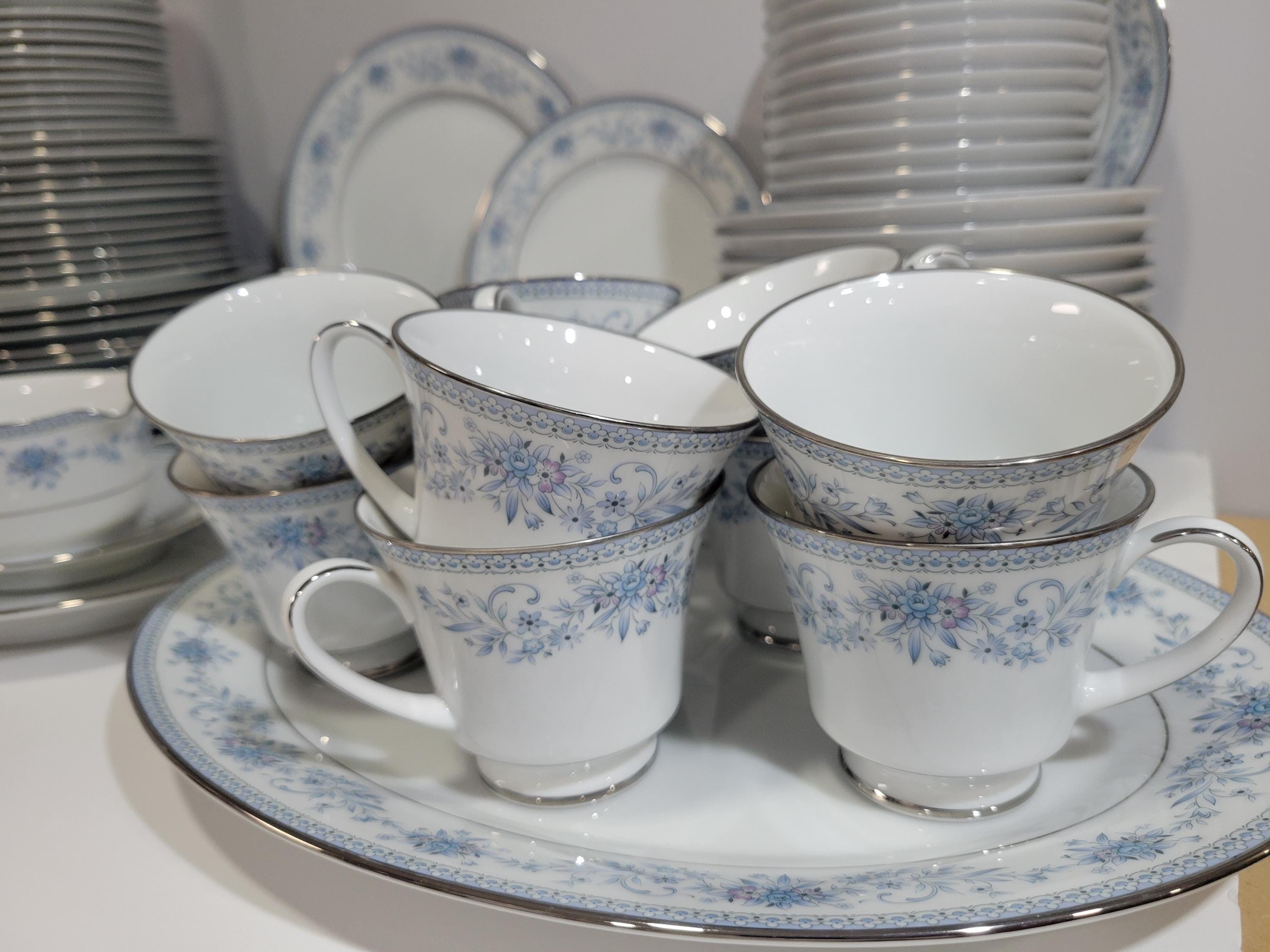 Noritake Blue Hill Fine China Place Setting --- PICK --- - Etsy