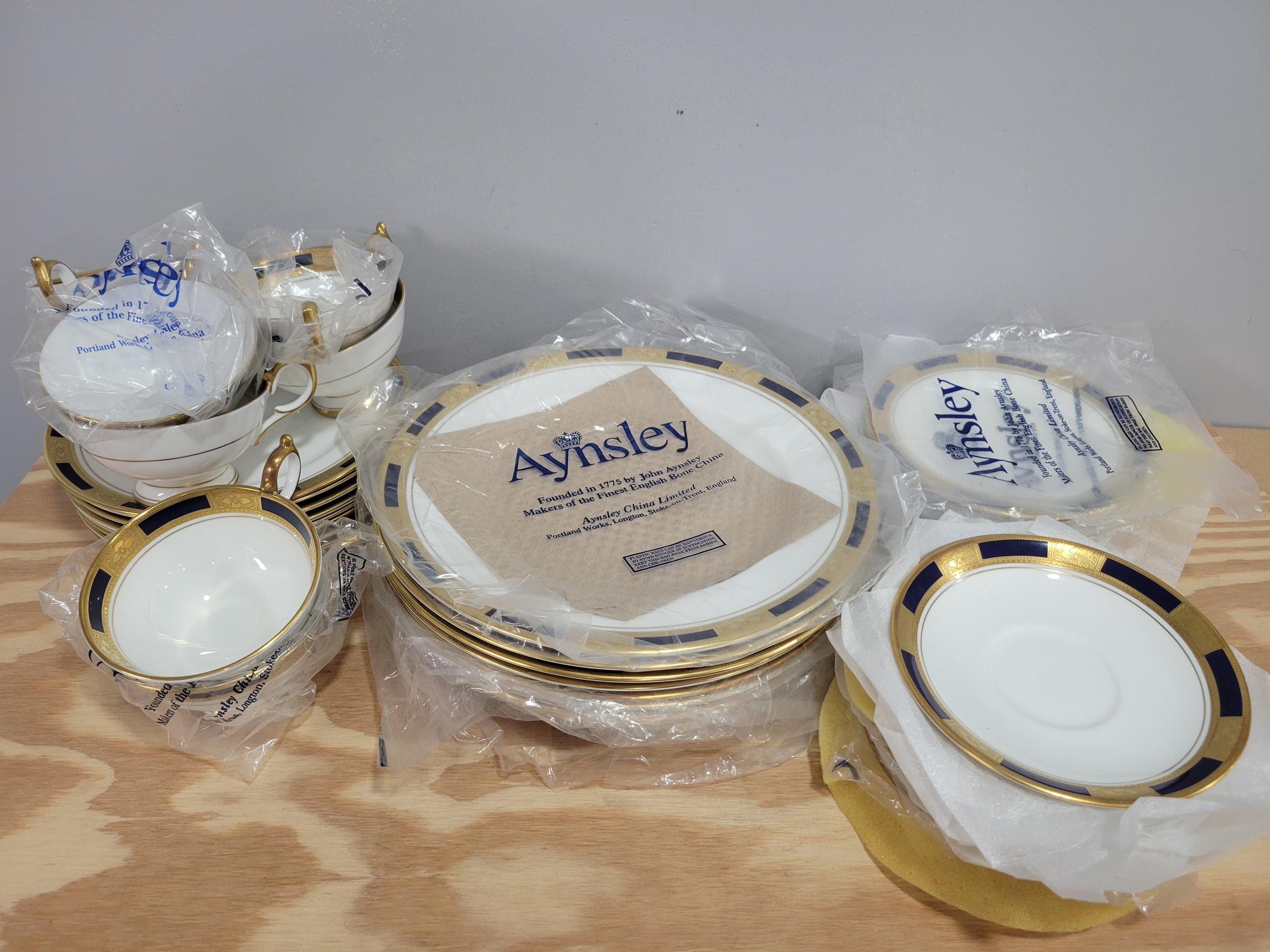 0629え エインズレイAYNSLEY 食器セット　EMPRESS LAUREL Aynsley Empress Laurel China Green - Etsy