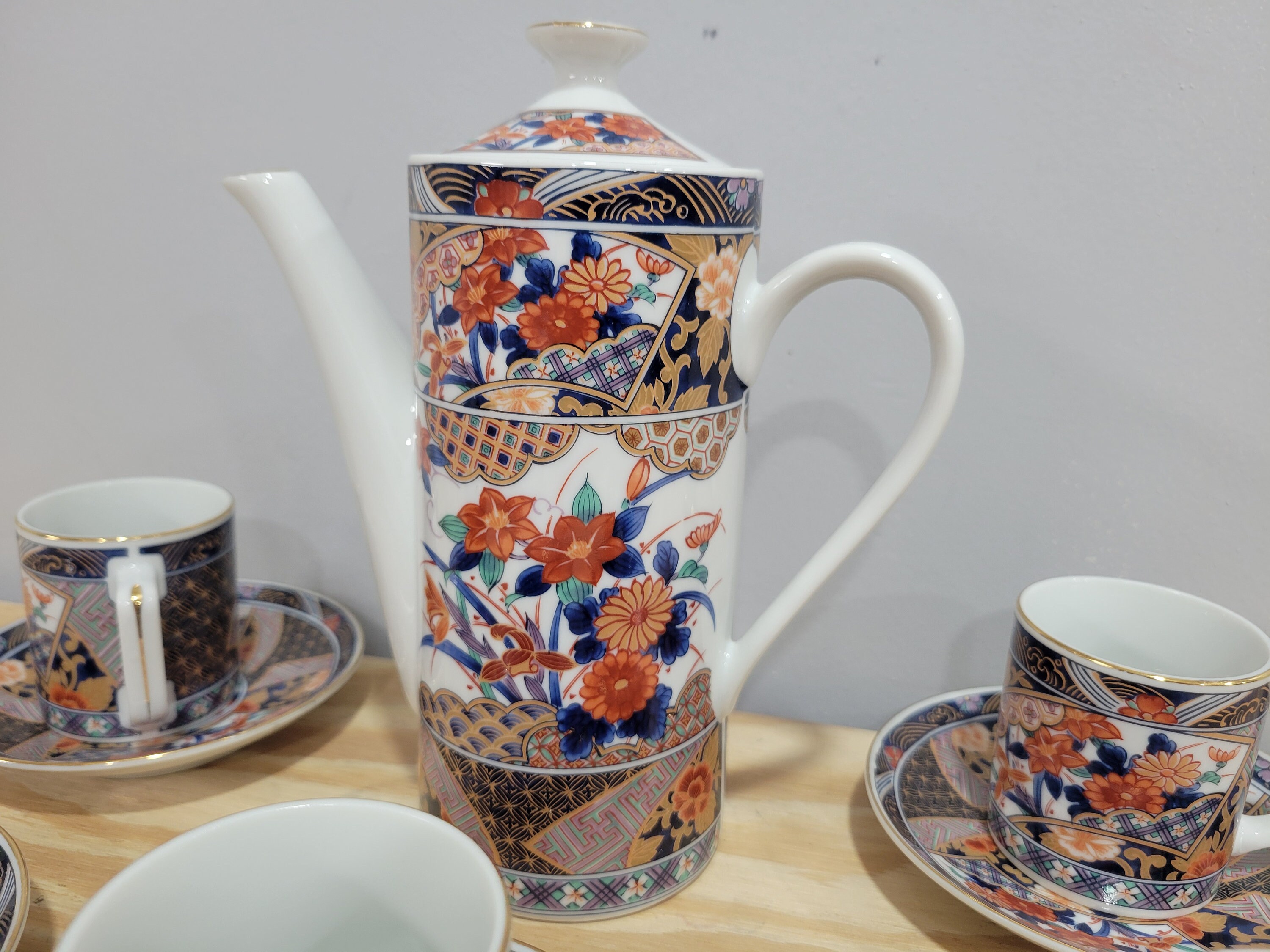 Andrea by Sadek Hand-painted Japanese Orange & Blue Flowers 12pcs