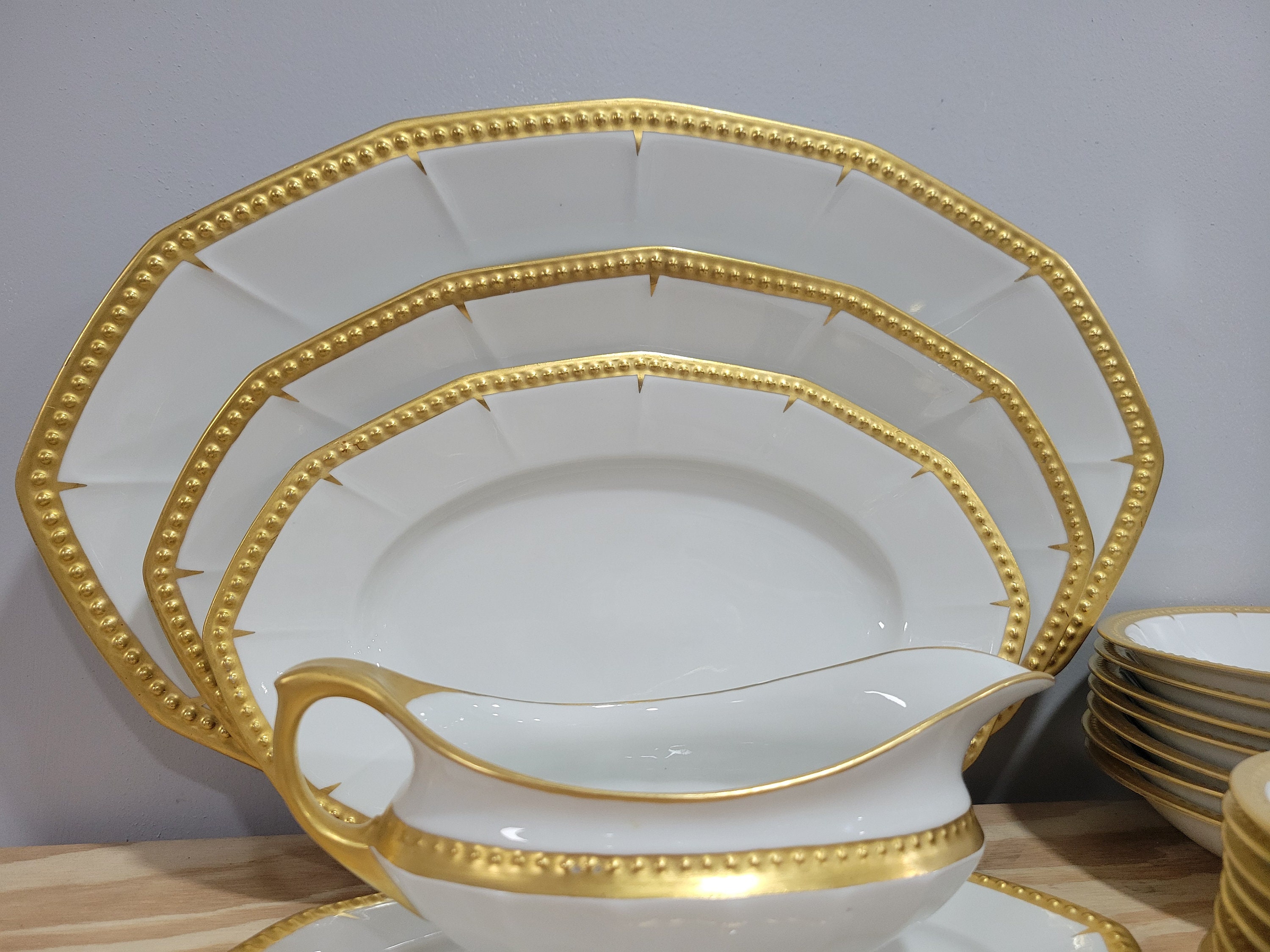 Hutschenreuther Selb LHS Bavaria Solid Gold Trim Porcelain