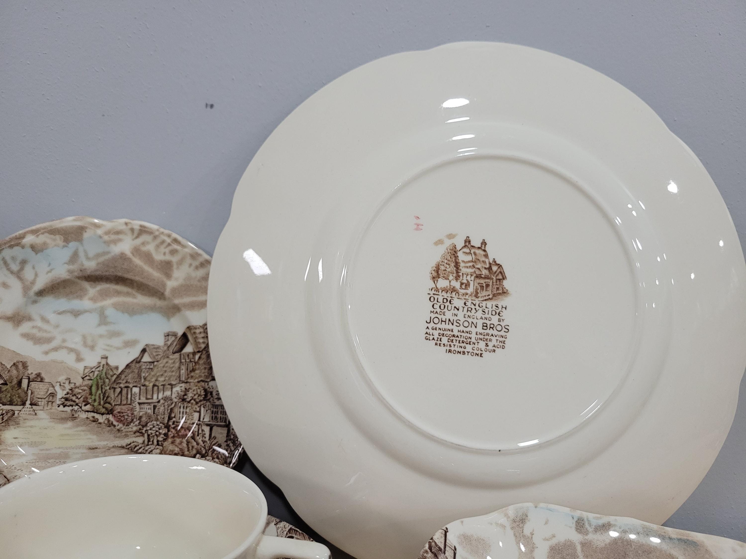 Johnson Brothers Olde English Countryside Multicolor 19pcs