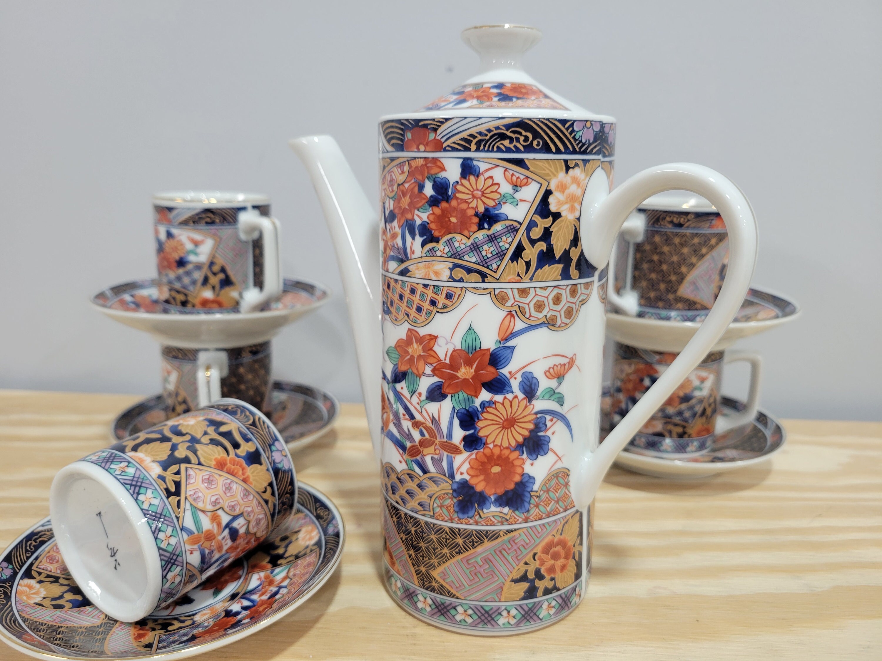 Andrea by Sadek Hand-painted Japanese Orange & Blue Flowers 12pcs