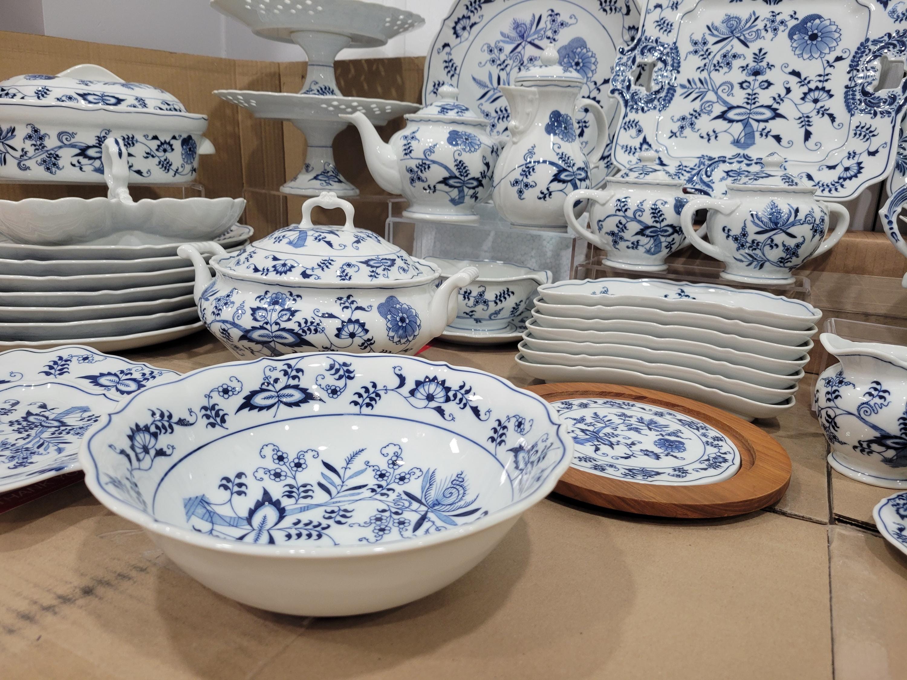 Blue Danube Japan Blue Onion Ceramic Dinnerware --- PICK - Etsy