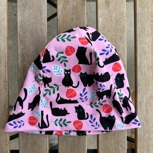 Cute Cats Running Beanie, Nordic Ski Hat, Winter Exercise Hat, Pink Beanie
