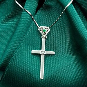 Natural Emerald Cross Necklace • 925 Silver Cross Necklace • Jewelry Gift • Fine Jewelry Emerald • Dainty Emerald Jewelry • Gift For Women