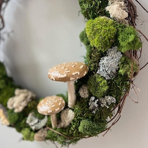 Mushroom Moss 18" Wreath, Living Wall Art, Terrarium, Forest Decor, Nature Organic, Natural Botanical, Eco Friendly, Free Shipping