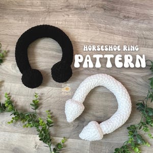Horseshoe Ring Piercing crochet PATTERN (2 in 1)
