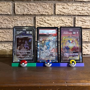 Stacking stand for multiple cards