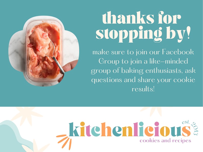 以下が含まれることがあります： ピンク色の食べ物がスプーンですくわれています。「お立ち寄りいただきありがとうございます！」というテキストがあり、お菓子作りの愛好家のためのFacebookグループへの参加を促しています。Kitchenliciousのロゴが下にあります。