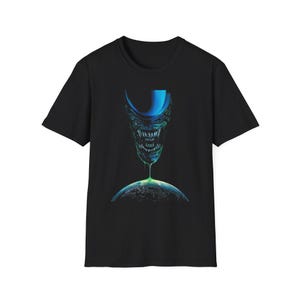 Aliens Lovers T-Shirt, Xenomorph Fans Tee, Alien Movies Shirt, Sci-fi Space Theme Top, Unisex Softstyle Tee