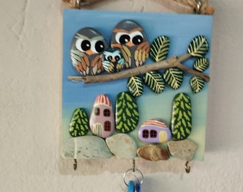 Newlywed Pebble Key Art with Owl Family of 2, Pebble Art Picture and Wall Key Holder, Hand Paint Rocks on Key Hanger