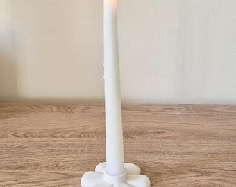 Daisy Tapered Candle Holder, Flower Concrete Jesmonite Candle Holder, White Minimal Home Decor, eco friendly gift