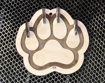 Dog leash holder, paw print shaped wall mounted holds 4 leashes laser cut from 1/4" birch plywood customizable with up to four pet names