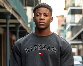 Hafekasi Tongan Unisex Heavy Blend Crewneck Sweatshirt
