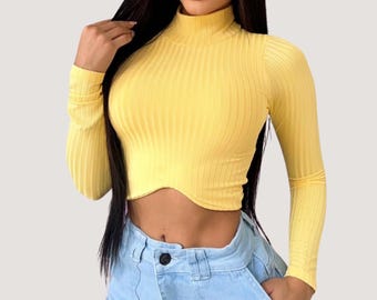 Chic & Versatile Long Sleeve Turtleneck Crop Top: Elevate Your Style for Any Occasion